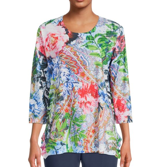 Time and Tru Tops - Time and Tru Women's Hanky Hem Sublimation Top Size L
